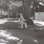 Artiste de rue déguisé en Mickey au Jardin Anglais, Genève