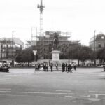 Place de Neuve, avec des touristes devant la statue du général Dufour, Genève