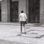 Femme au téléphone, Bel-Air, Genève